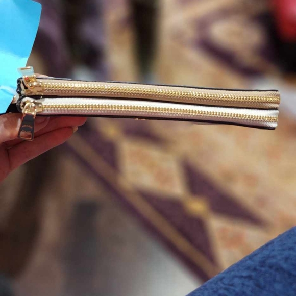 New Coach Double Zip Colorblock Wristlet Wallet - Picture 6 of 7